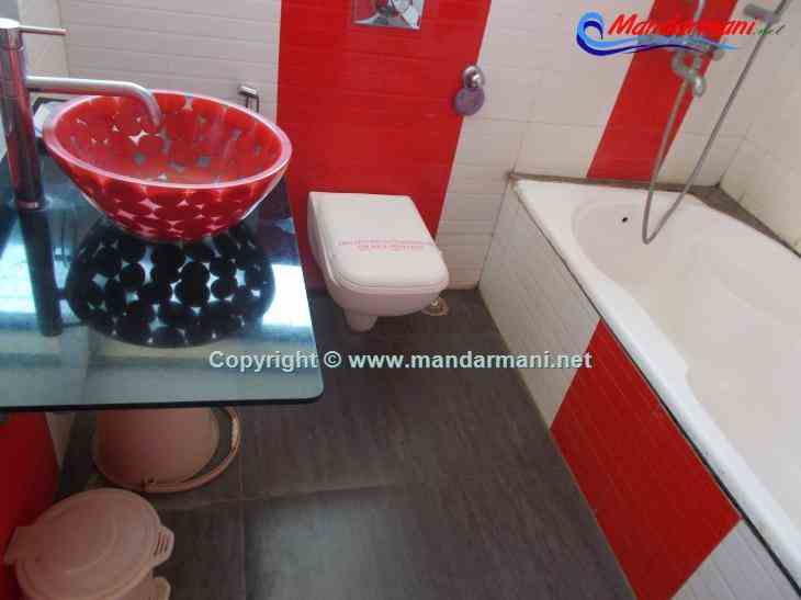 Adb Kanvas - Bathroom - Mandarmani