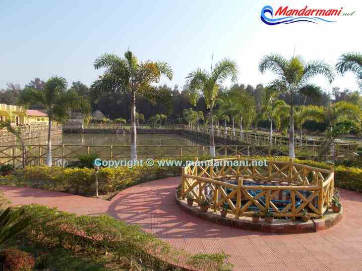 Digante - Big Pond Beside Fountain - Mandarmani