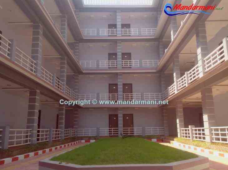Hotel Nandini - Corridor - Mandarmani