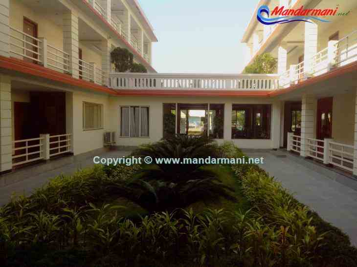 Victoria Beach Resort - Garden - Inside - Mandarmani