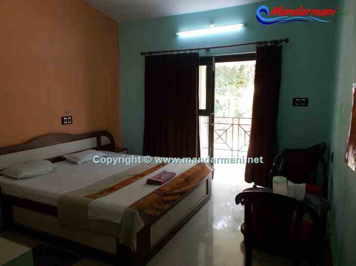 Hotel Bijoy - Bed Room With Sea View - Mandarmani