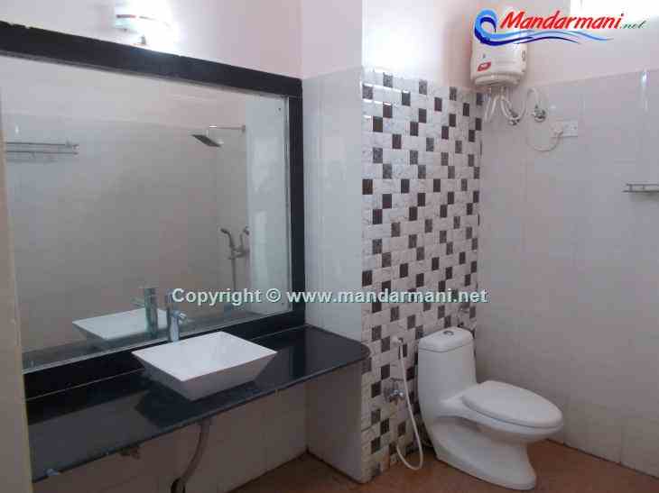 Hotel Nandini - Washroom - Mandarmani