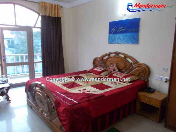 Mohana Guest House - Bed Room With Windows - Mandarmani