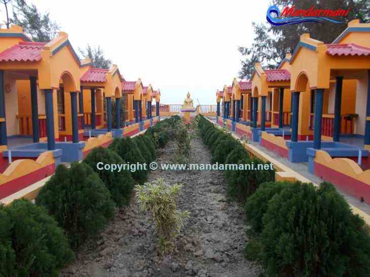 Resort Panthatirtha - Lawn - Mandarmani