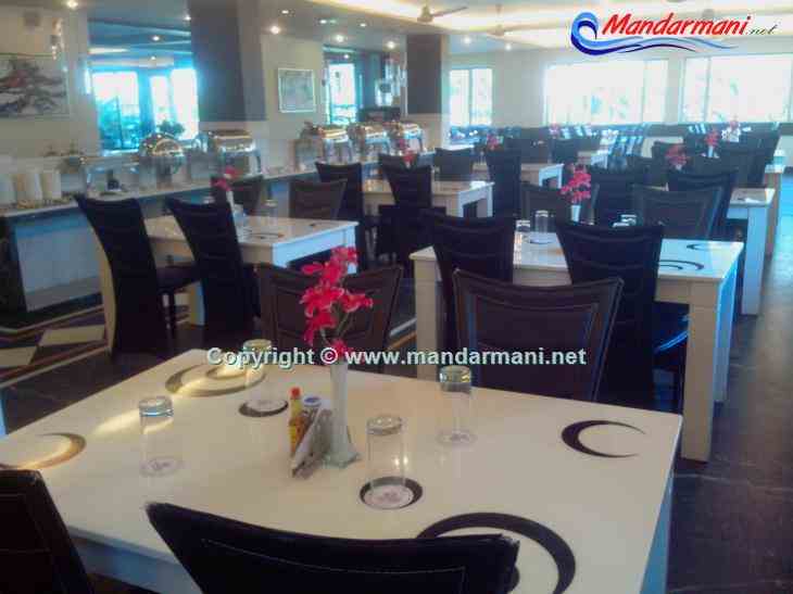 Victoria Beach Resort - Resturant - Area - Mandarmani